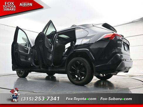 Used 2025 Toyota RAV4 SE w/ Convenience Package AWD/4WD image 36