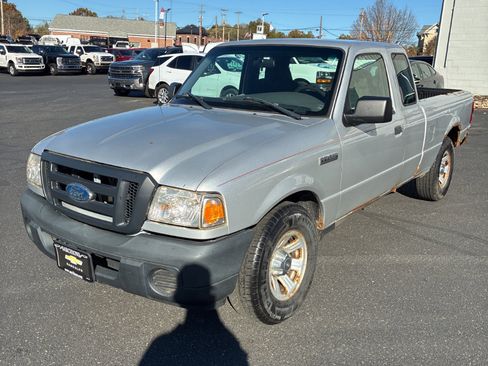 Used 2009 Ford Ranger XL image 2