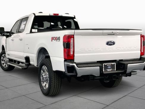 New 2026 Ford F350 4x4 Crew Cab Super Duty image 11
