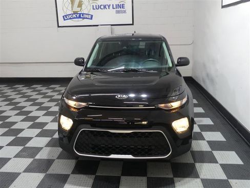 Used 2021 Kia Soul S FWD image 3