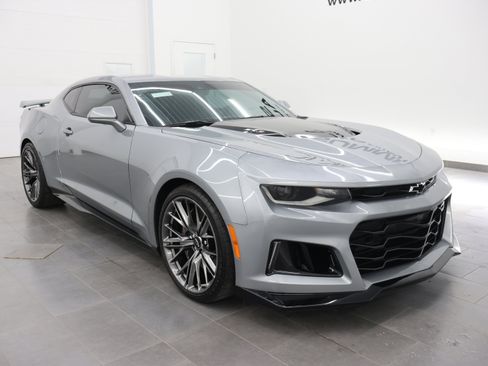 Used 2024 Chevrolet Camaro ZL1 RWD image 2