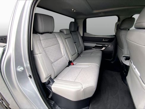 Used 2024 Toyota Tundra Limited AWD/4WD image 20