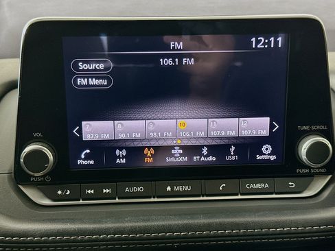Used 2023 Nissan Rogue SV AWD/4WD image 21