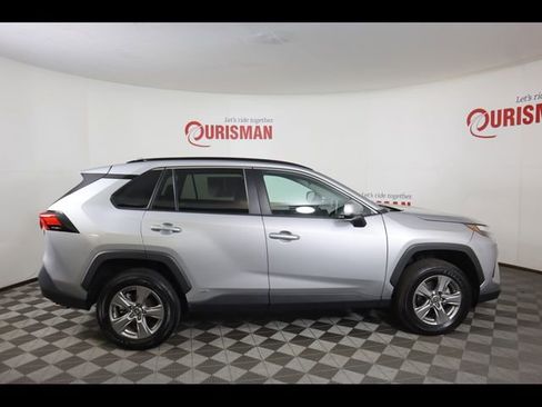 Used 2024 Toyota RAV4 XLE w/ Convenience Package AWD/4WD image 12
