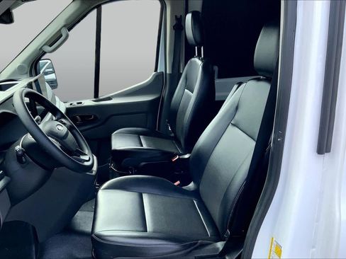 Used 2024 Ford Transit 250 148 High Roof Extended w/ Load Area Protection Package RWD image 8