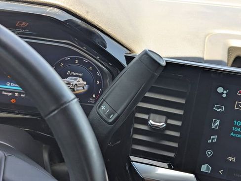 Used 2024 Chevrolet Silverado 1500 RST RWD image 30