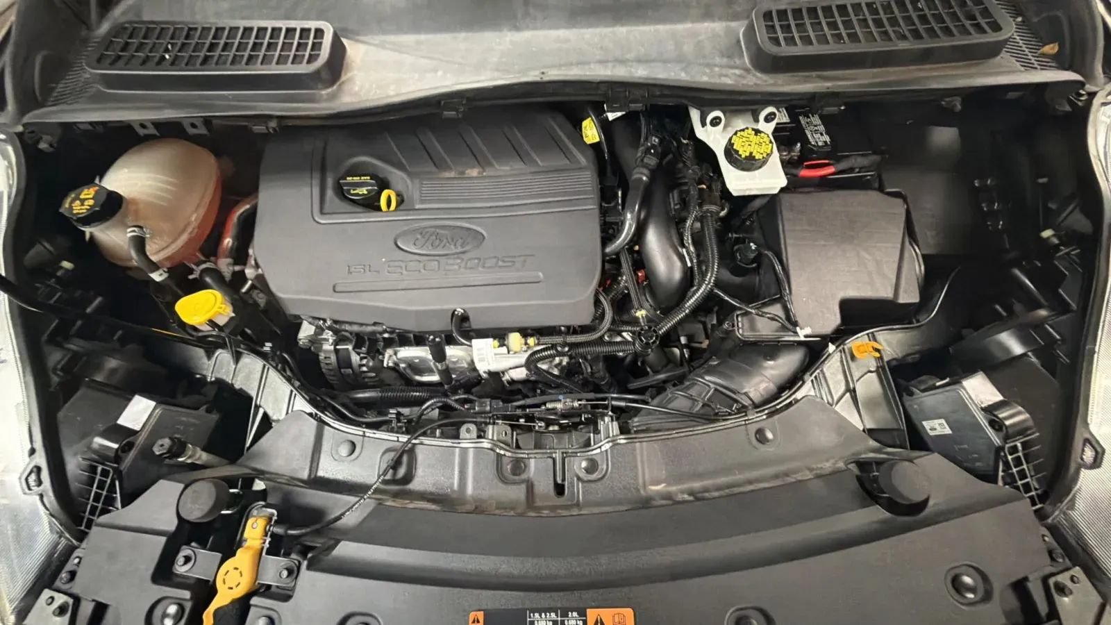 Used 2017 Ford Escape Titanium FWD image 23