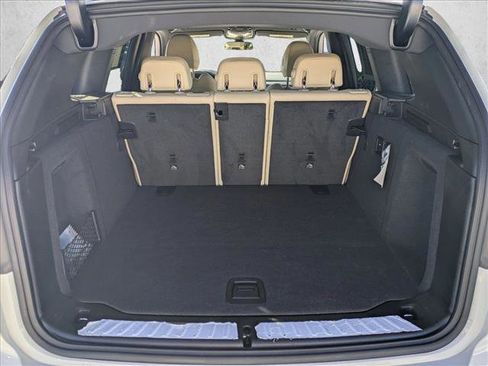 Used 2024 BMW X3 xDrive30i w/ Premium Package w/ZPA image 6