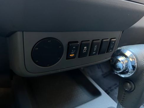 Used 2017 Nissan Frontier SV w/ SV Value Truck Package image 24