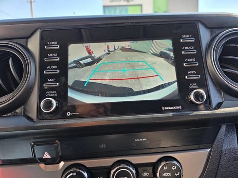 Used 2021 Toyota Tacoma SR image 7