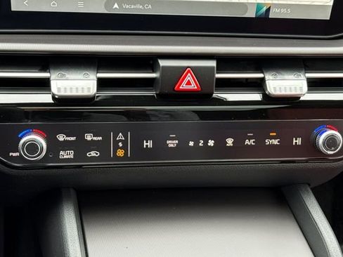 New 2026 Kia Sportage SX Prestige image 25