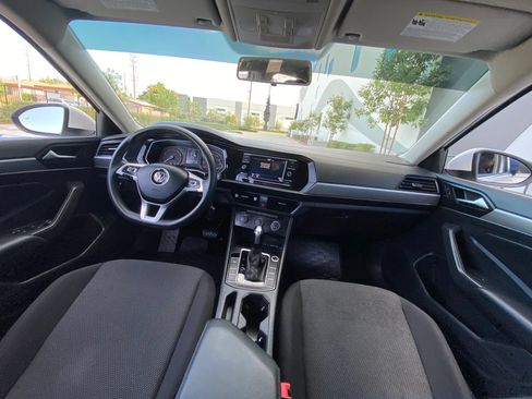 Used 2021 Volkswagen Jetta S w/ Driver Assistance Package FWD image 25