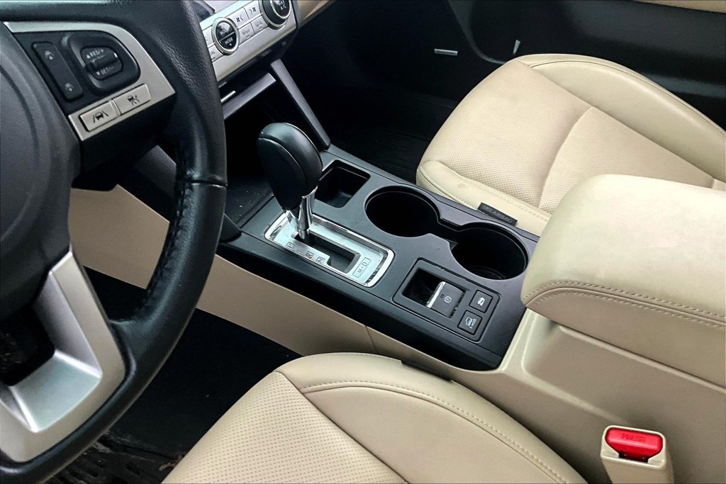 Used 2017 Subaru Outback 2.5i Limited AWD/4WD image 18