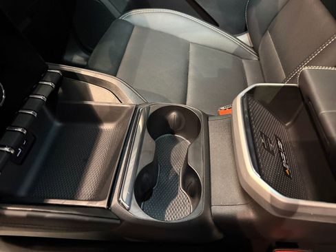 Used 2026 GMC Terrain Elevation w/ Elevation Premium Package image 12