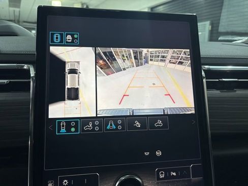 Certified 2025 GMC Sierra EV Denali image 26