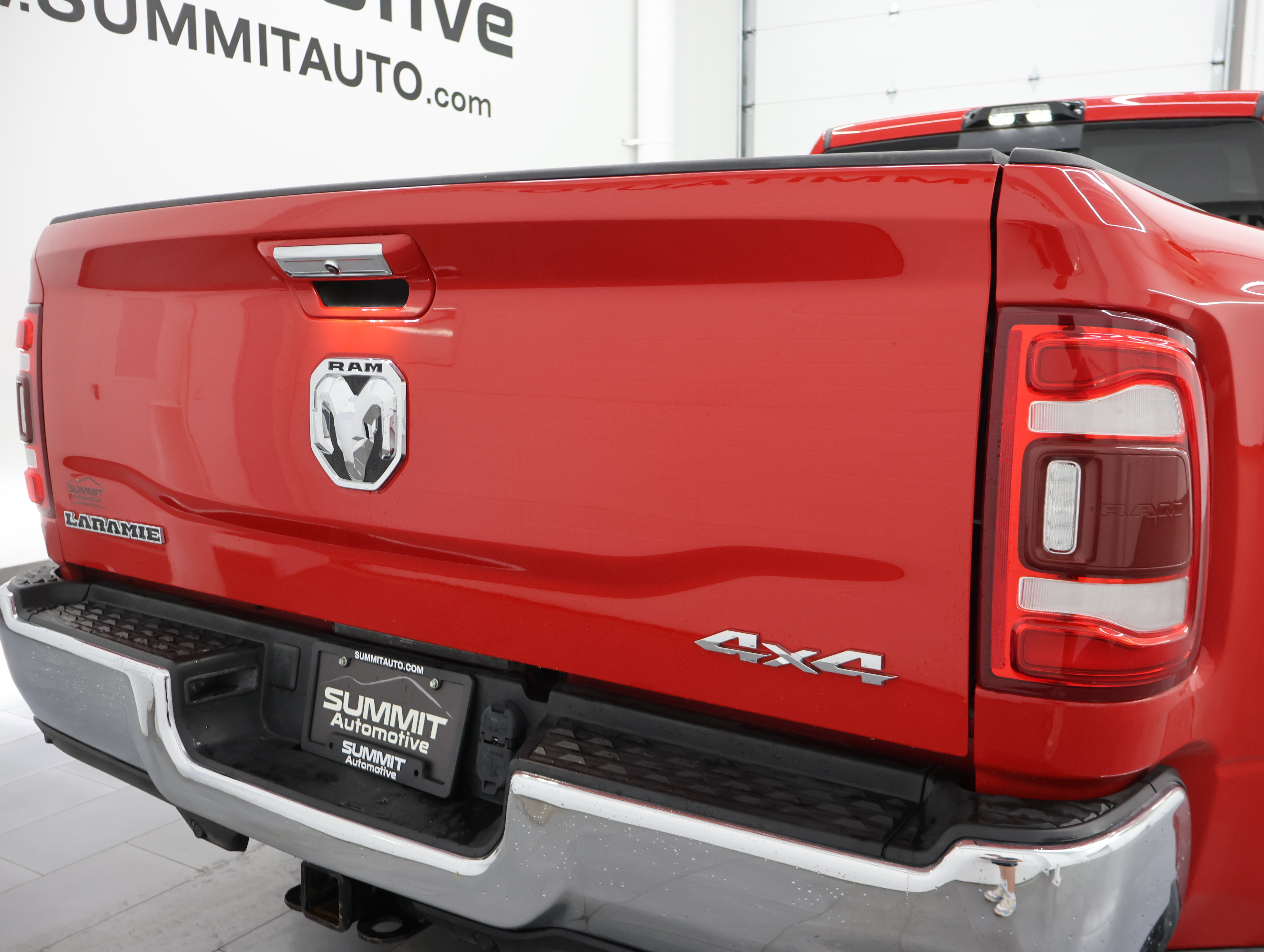 Used 2022 RAM 3500 Laramie AWD/4WD image 25