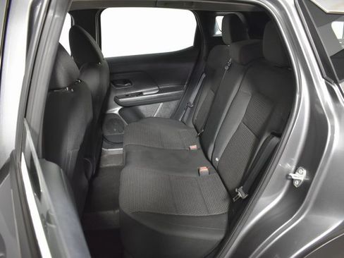 Certified 2025 Nissan Kicks S image 24