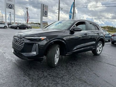 New 2025 Audi Q5 Premium Plus image 3