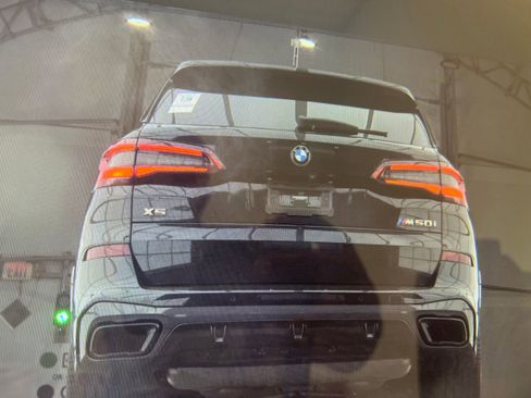 Used 2020 BMW X5 M50i AWD/4WD image 13