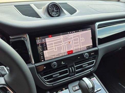 New 2026 Porsche Macan S AWD/4WD image 17