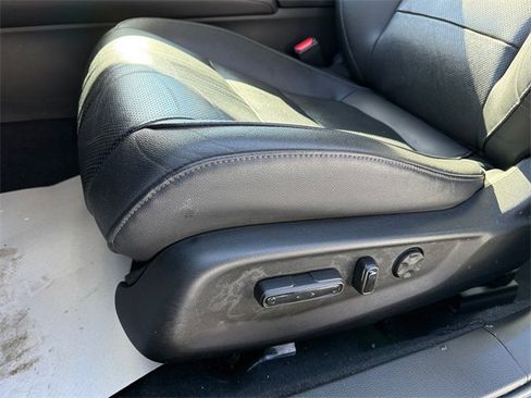 Used 2019 Honda Accord EX-L image 26