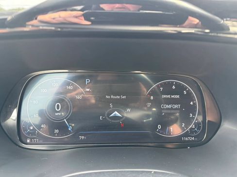 Used 2021 Hyundai Palisade Limited w/ Winter Package AWD/4WD image 23