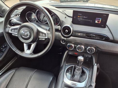 Used 2025 MAZDA MX-5 Miata RF Grand Touring image 9