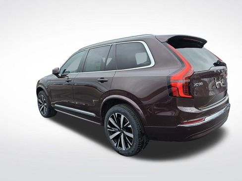 New 2026 Volvo XC90 B5 Core w/ Protection Package Premier AWD/4WD image 7