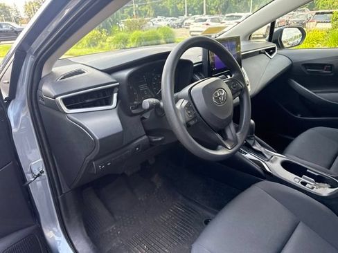 Used 2025 Toyota Corolla LE w/ LE Premium Package AWD/4WD image 14