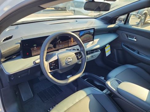 New 2026 Nissan Leaf SV+ w/ Floor Mat Package (SV+) FWD image 15