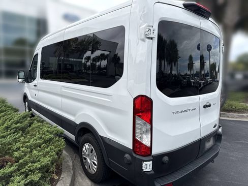 Used 2024 Ford Transit 350 XLT RWD image 7