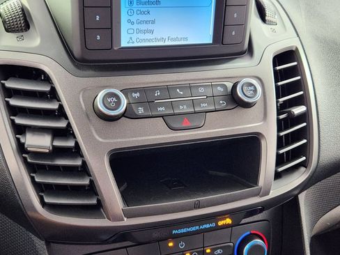 Used 2019 Ford Transit Connect XL FWD image 24