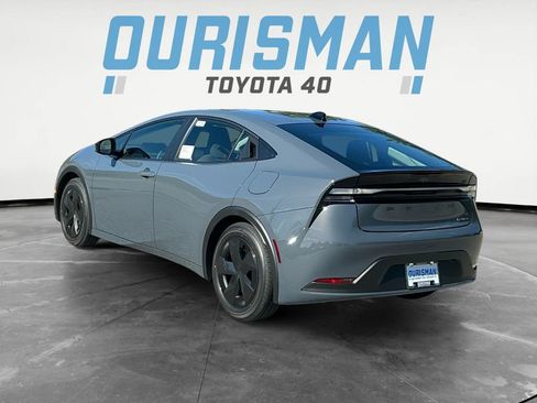 New 2026 Toyota Prius Plug-In Hybrid image 4