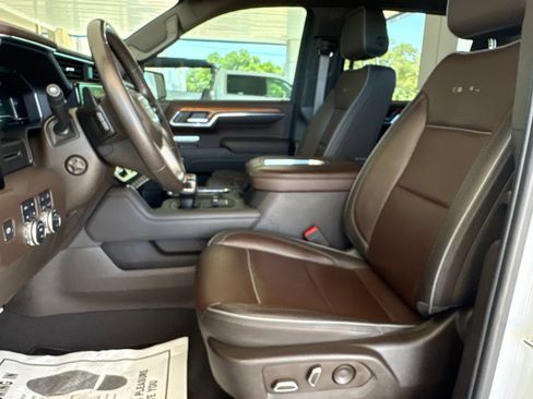 Used 2022 GMC Sierra 1500 Denali AWD/4WD image 17
