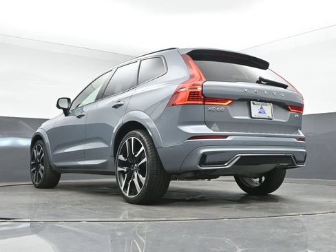 Used 2023 Volvo XC60 B5 Ultimate w/ Climate Package FWD image 43