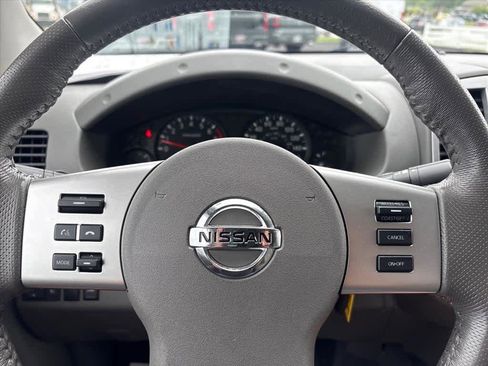 Used 2019 Nissan Frontier SV w/ Value Truck Package RWD image 17