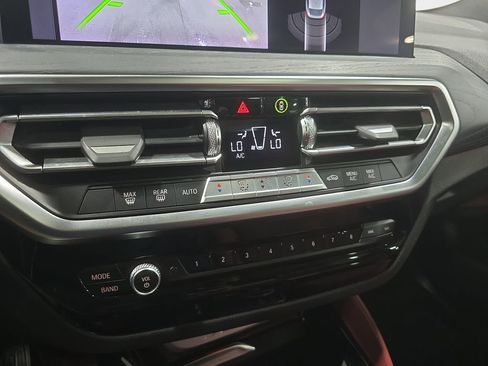 Used 2022 BMW X4 xDrive30i w/ M Sport Package 2 AWD/4WD image 22