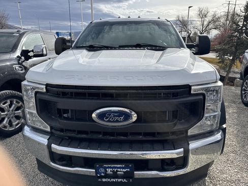 Used 2021 Ford F450 XL w/ Power Equipment Group image 2