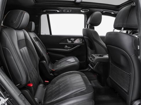 Used 2023 Mercedes-Benz GLS 63 AMG 4MATIC image 36