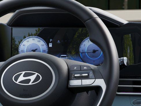 New 2026 Hyundai Elantra Limited image 15