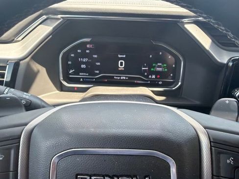 Used 2025 GMC Sierra 1500 Denali w/ Denali Reserve Package AWD/4WD image 57