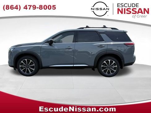 New 2026 Nissan Pathfinder Platinum AWD/4WD image 6