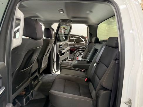 Used 2015 Chevrolet Silverado 3500 LT AWD/4WD image 16