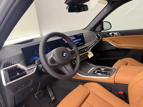 New 2026 BMW X5 sDrive40i w/ M Sport Package RWD image 4