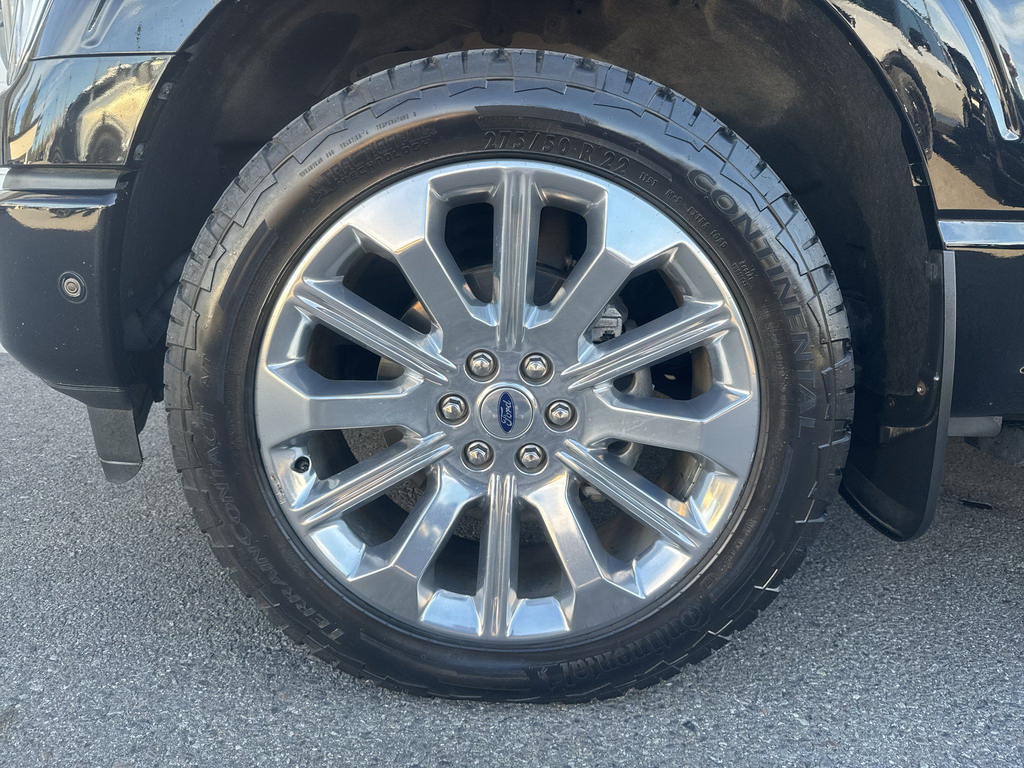 Used 2022 Ford F150 Limited AWD/4WD image 9
