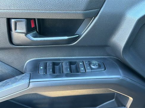 New 2025 Toyota Tacoma SR5 image 15