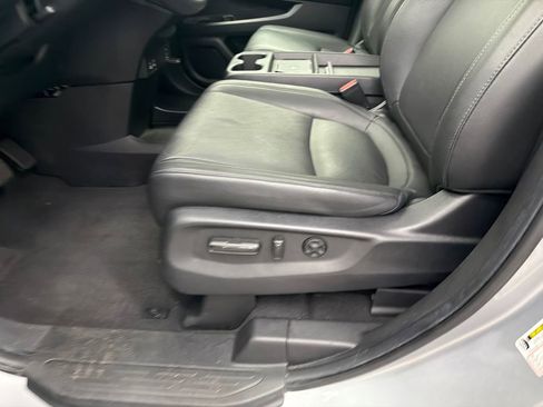 Used 2025 Honda Odyssey EX-L image 10