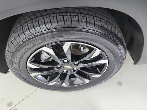 Used 2023 Chevrolet TrailBlazer LT FWD image 34