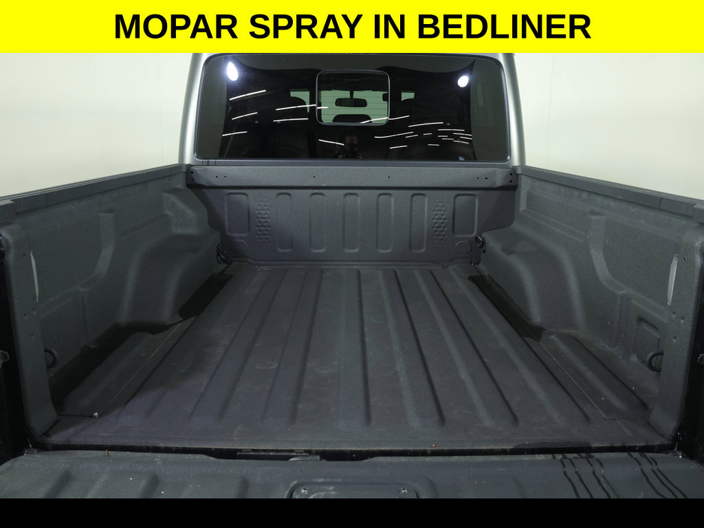 Used 2023 Jeep Gladiator Sport AWD/4WD image 9