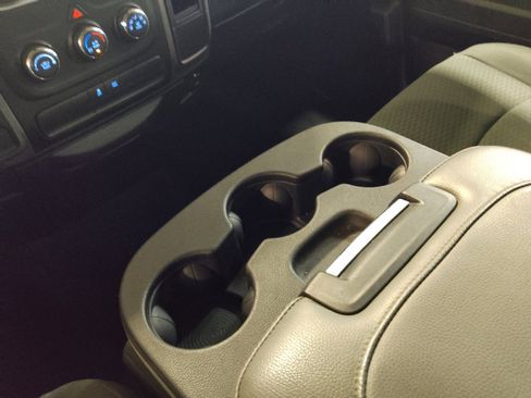 Used 2018 RAM 1500 Tradesman w/ Popular Equipment Group RWD image 26